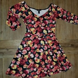 3/4 length sleeve  skater dress